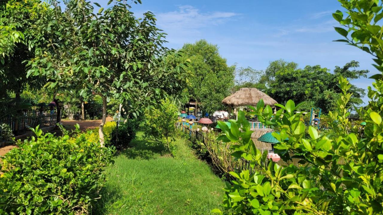 Panchobon Art Resort Shānti Niketan Exterior foto