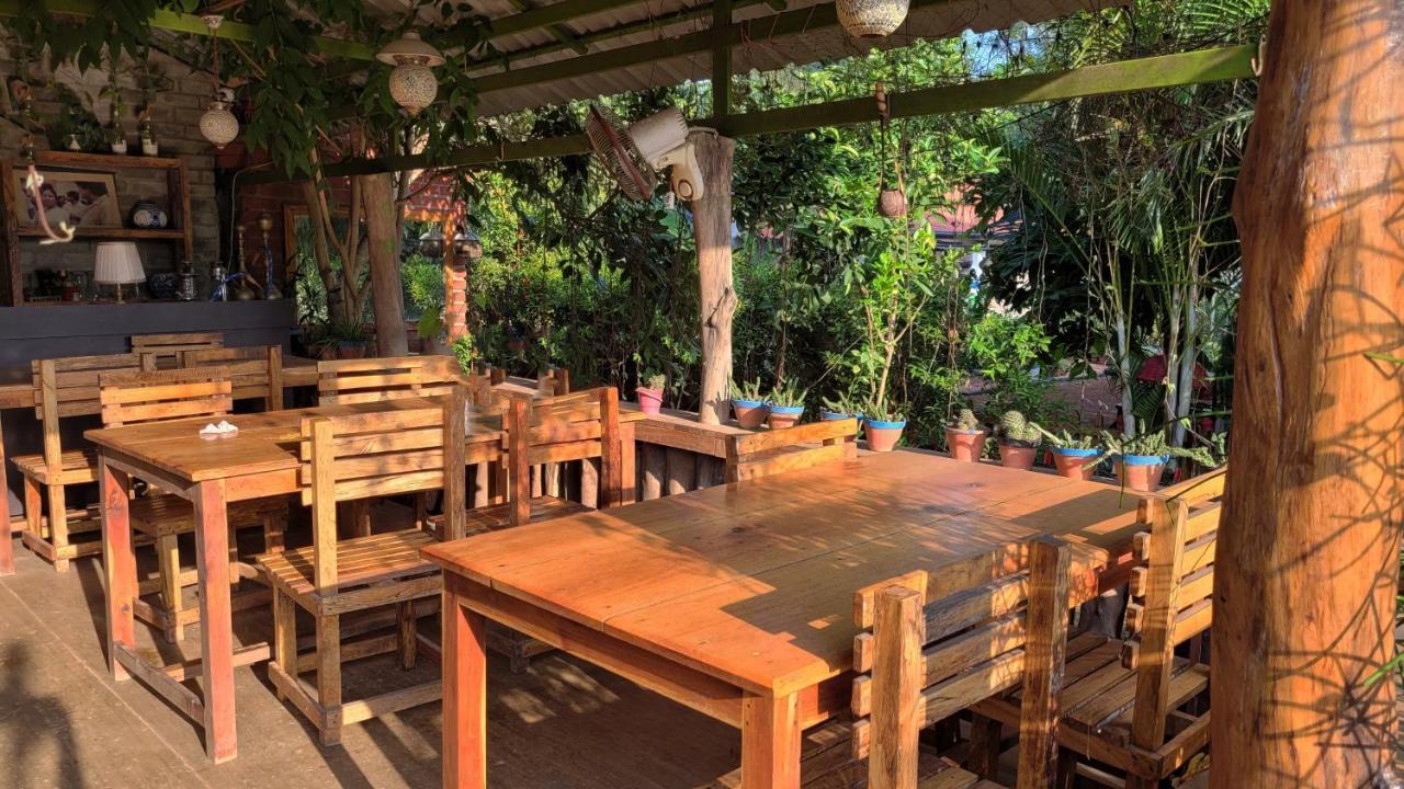 Panchobon Art Resort Shānti Niketan Exterior foto