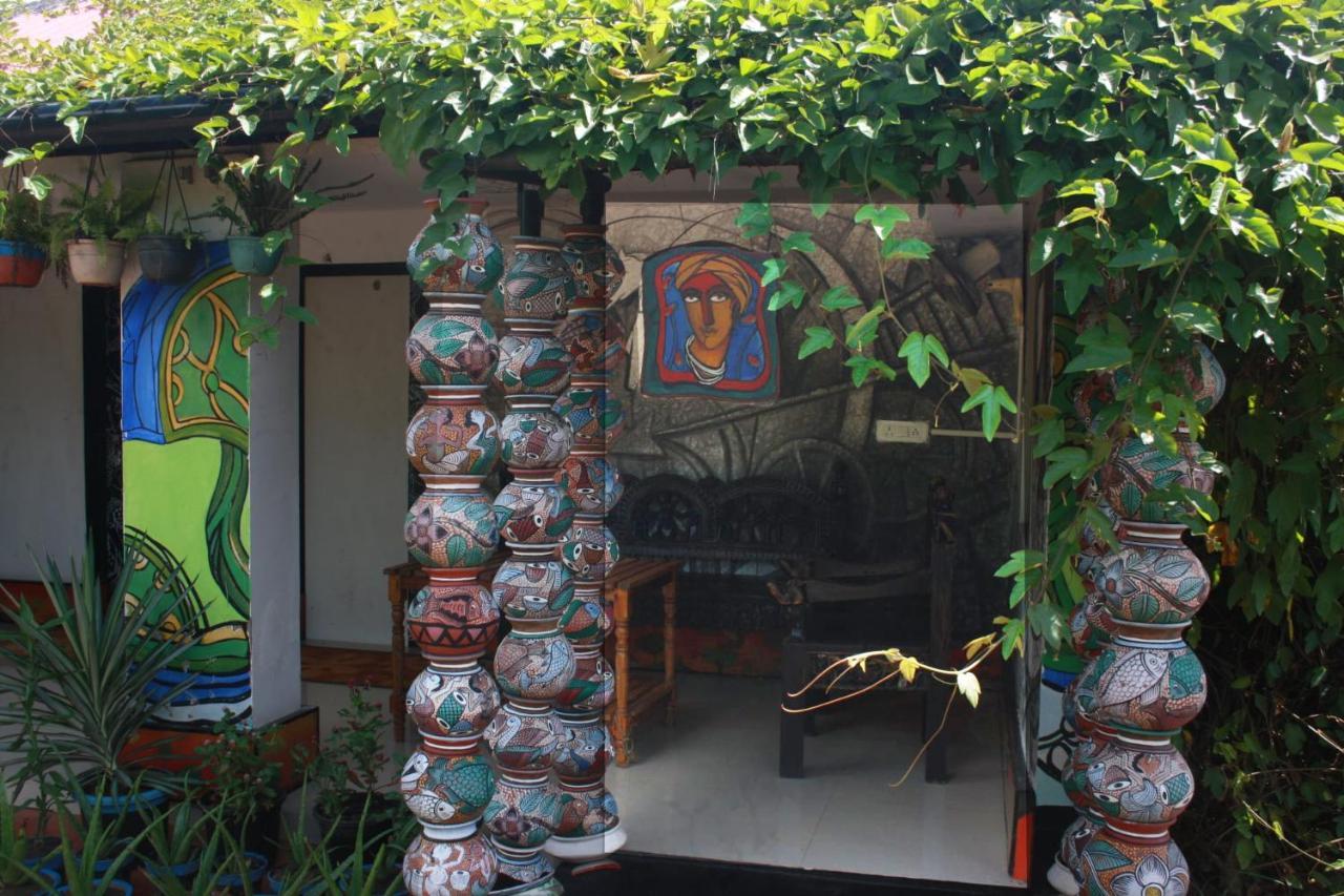 Panchobon Art Resort Shānti Niketan Exterior foto