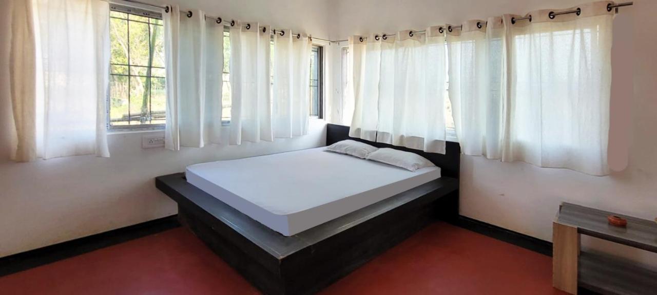 Panchobon Art Resort Shānti Niketan Exterior foto